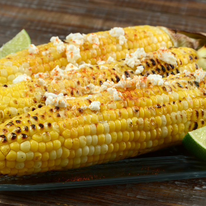 Grilled Mexican Street Corn! Elotes! Muy delicioso!